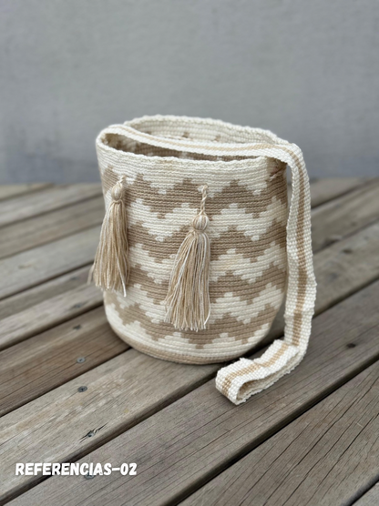 Mochila MEDIANA Exclusiva ⭐️(21x18)