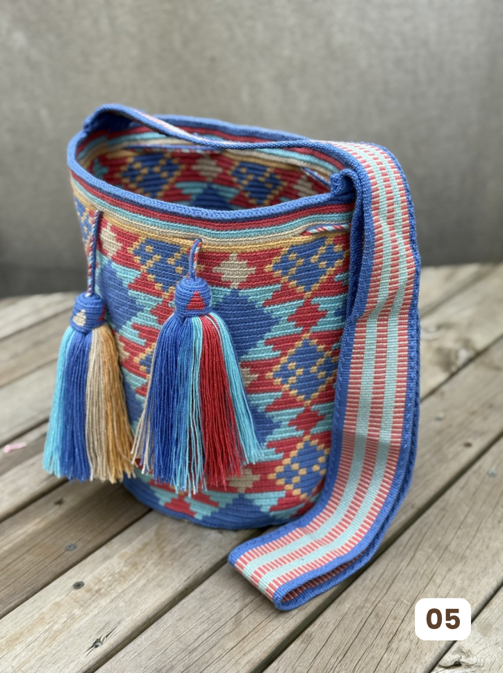 Mochila GRANDE DE COLECCIÓN ⭐️(33x29)