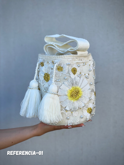 Mochila Recamada MEDIANA Primavera🌸🌷💎 (22x20)