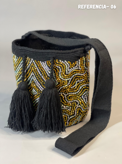 Mochila MEDIANA Perlada💫(22x18)