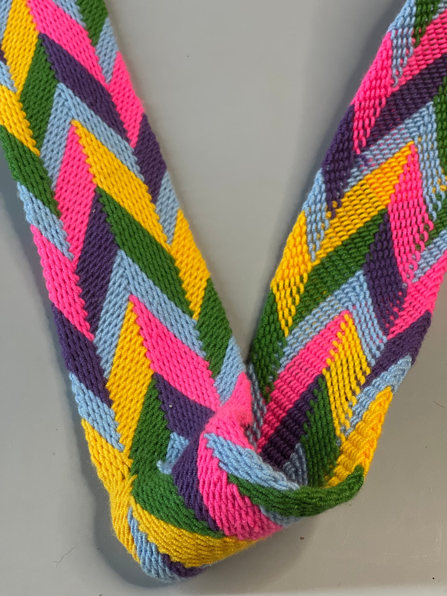Bolso Redondo Wayuu Bruma Cálida-Nuevo🌸⭐️