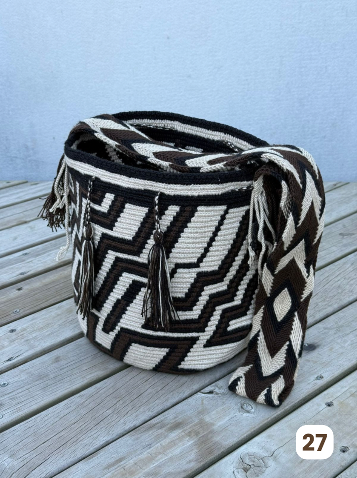 Mochila GRANDE Tonos Tierra🌤️ (31x28)