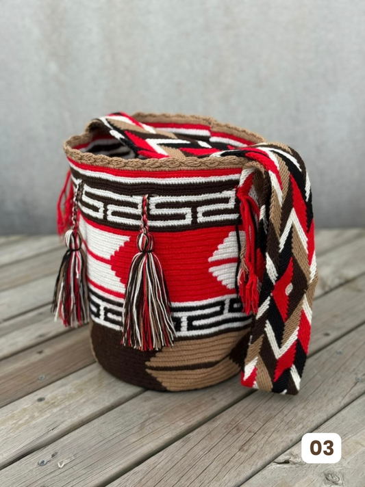 Mochila GRANDE Tonos Tierra🌤️ (31x28)