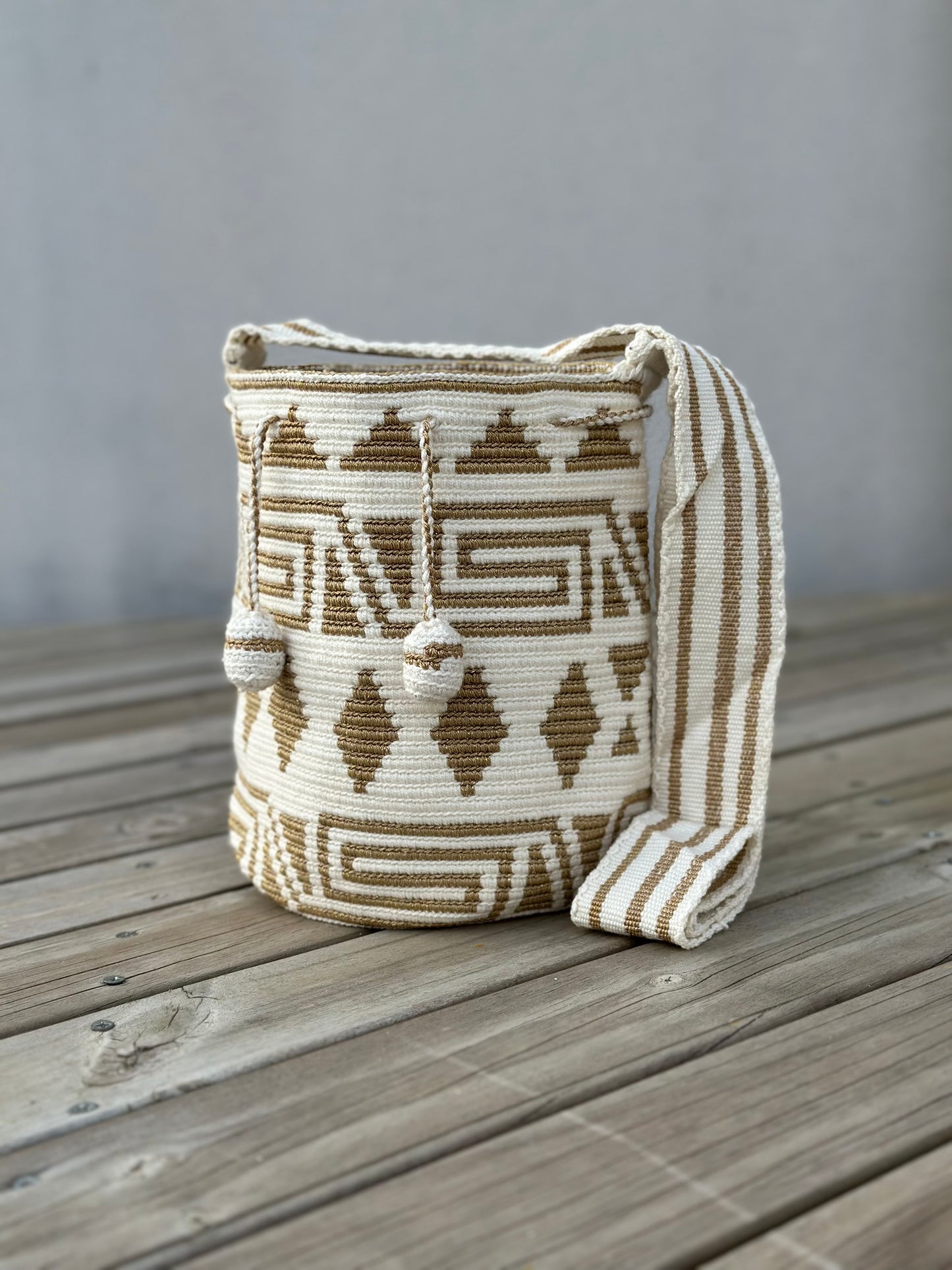 MEDIANA PREMIUM Detalles en SEDA⭐️✨ (22x20)