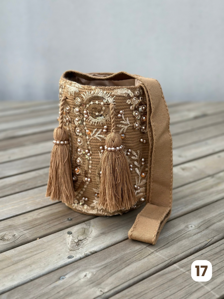 Mochila MEDIANA Recamada🌟💎(22x20)