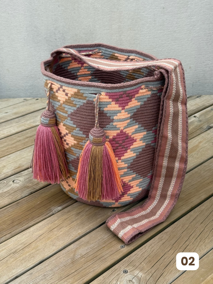 Mochila GRANDE DE COLECCIÓN ⭐️(33x29)