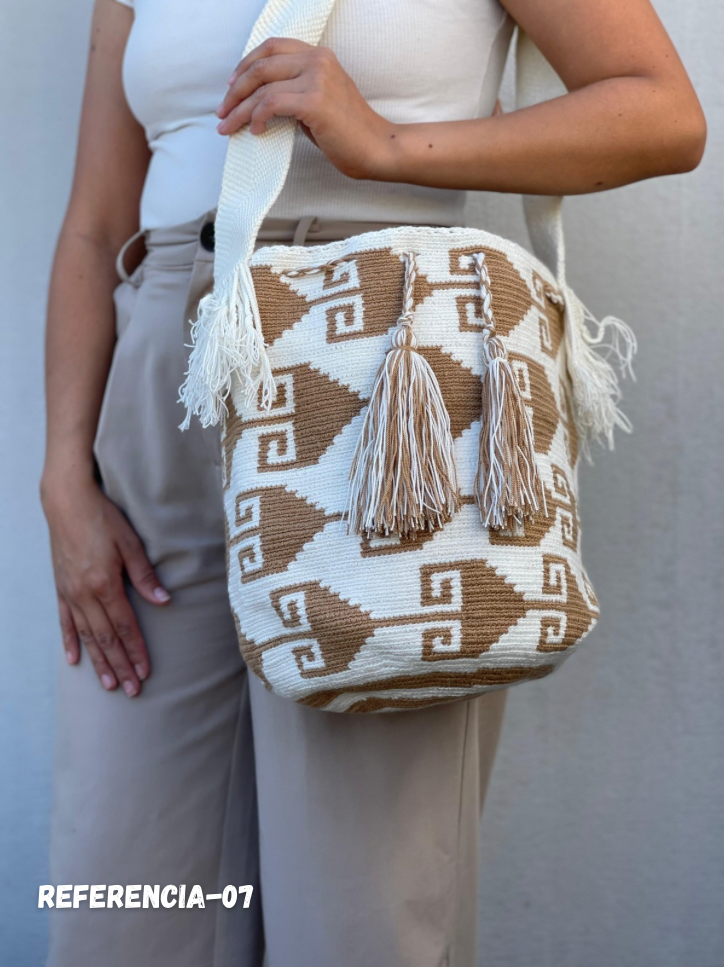 Mochilas GRANDE Diseño PREMIUM 🔥⭐️ (31x28)