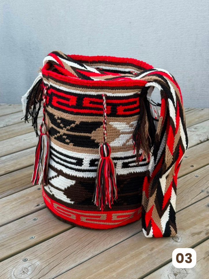 Mochila GRANDE Tonos Tierra🌤️ (31x28)