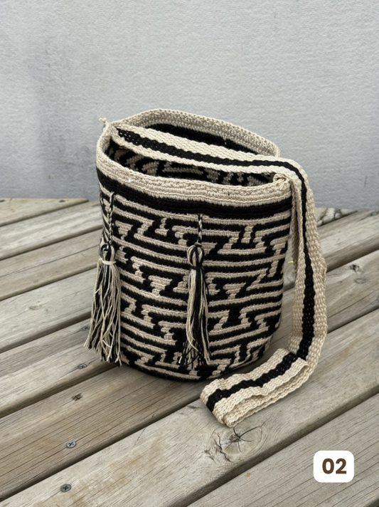 Mochila MEDIANA Exclusiva ⭐️(21x18)