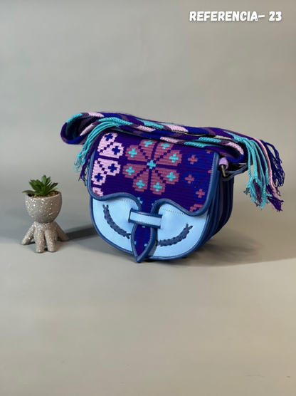 ⭐️ 👜CARRIEL WAYUU    (21x26cm)😍