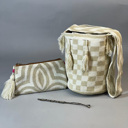 😱Combo Wayuu: Mochila GRANDE Diseño+ Sobre Tapizado+ (MANILLA GRATIS) 🎁