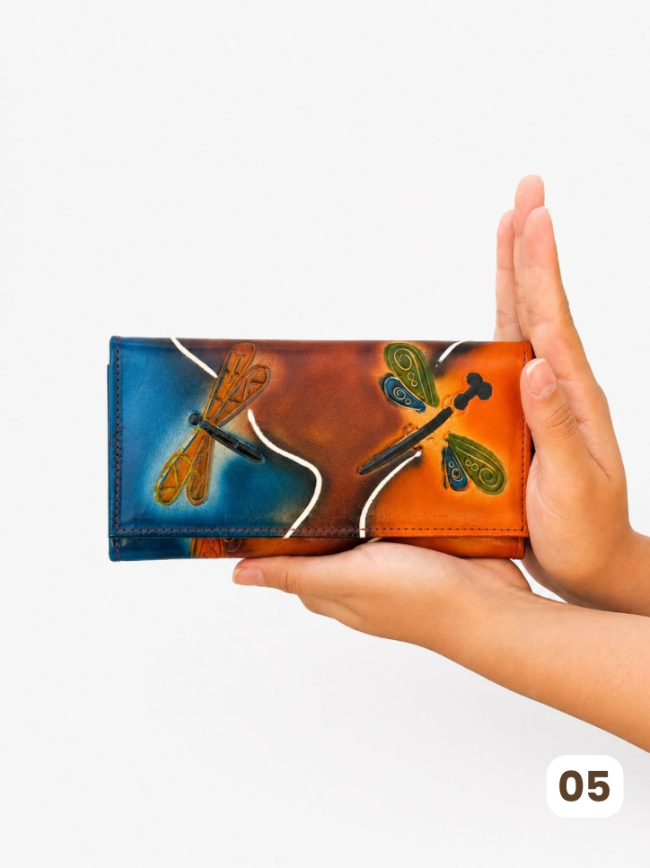 🦋🎨 Billetera Mariposas Pintada a Mano (18x9cm)