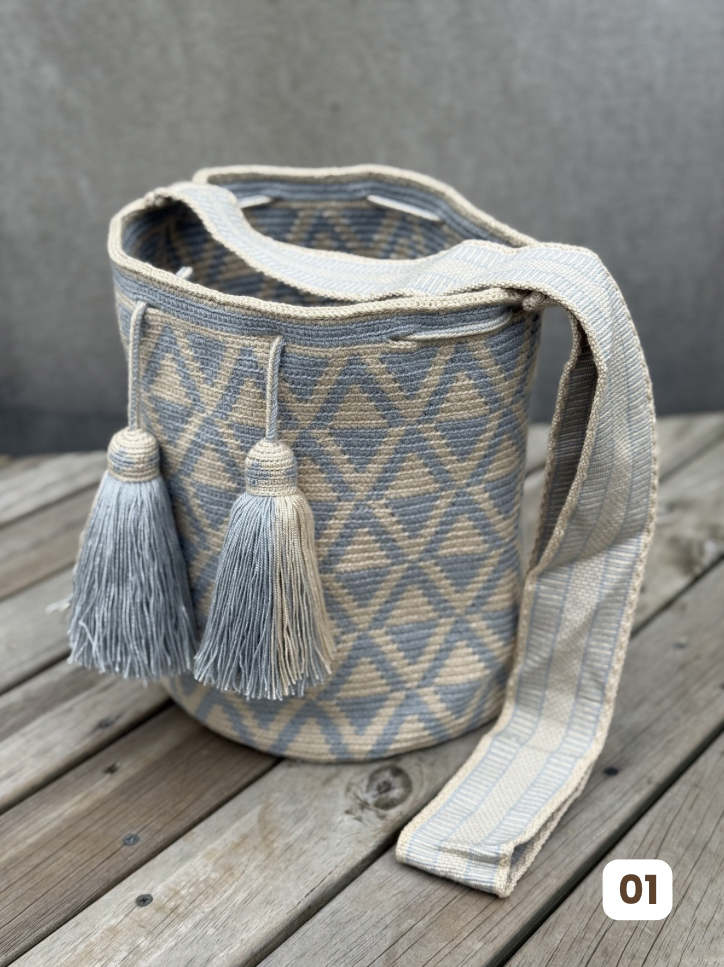 Mochila GRANDE DE COLECCIÓN ⭐️(33x29)