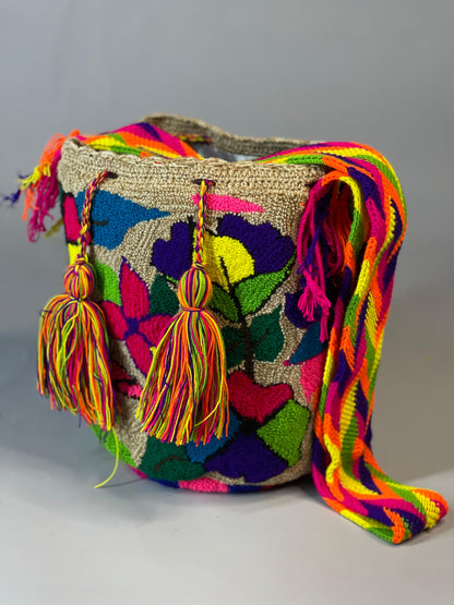 Mochila GRANDE Tapizada (31x28)🦜