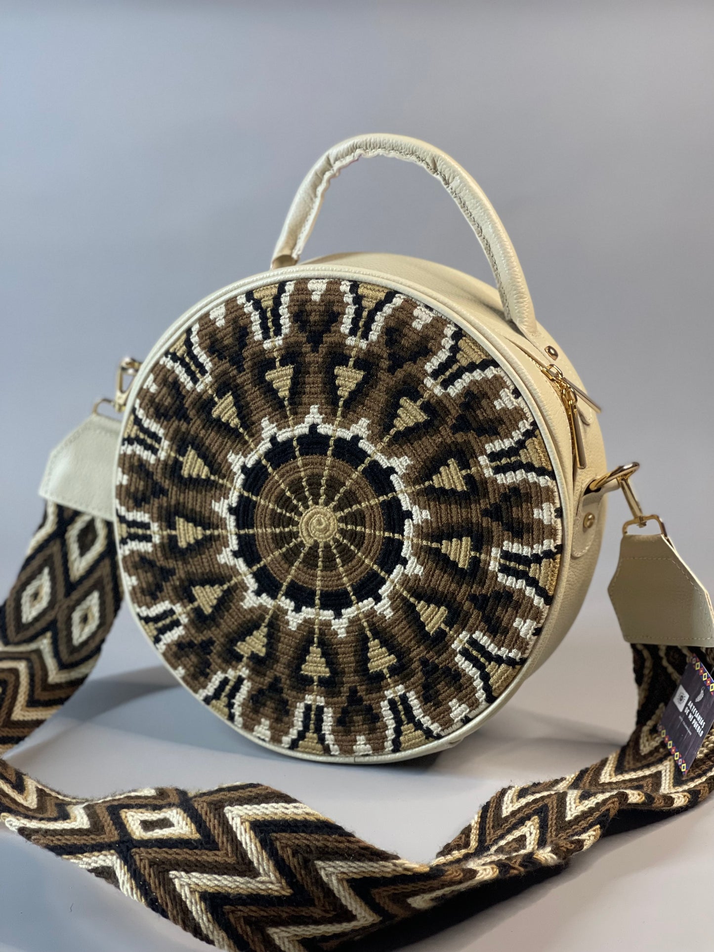 Bolso Redondo Wayuu Aura de Tierra- Edición Limitada🌎⭐️