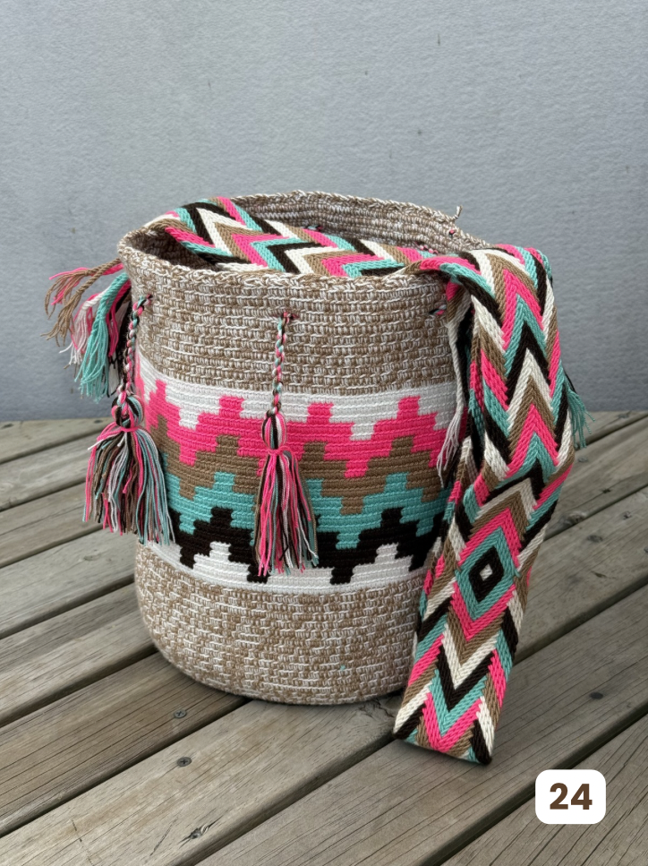 Mochilas GRANDE Matizadas💫 (31x28)