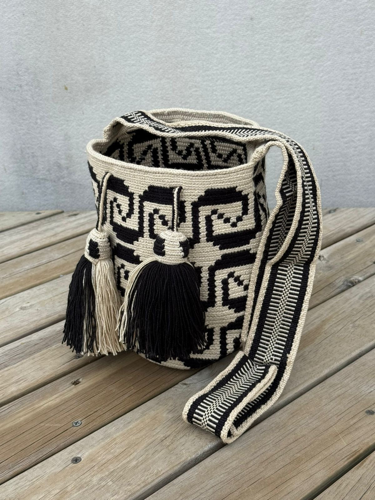 Mochila MEDIANA Colección PREMIUM (22x20)