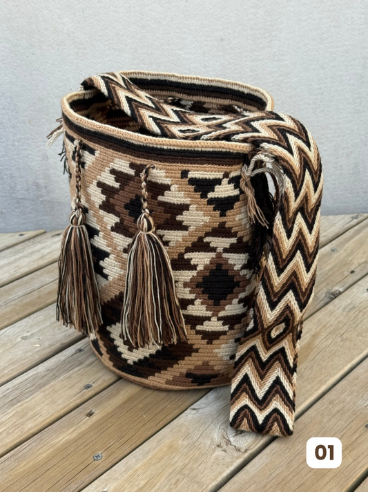 Mochila GRANDE Tonos Tierra🌤️ (31x28)