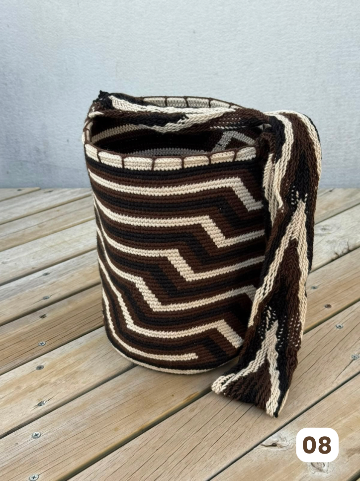 Mochila GRANDE tipo Arhuaca ⭐️🐑(30x28)