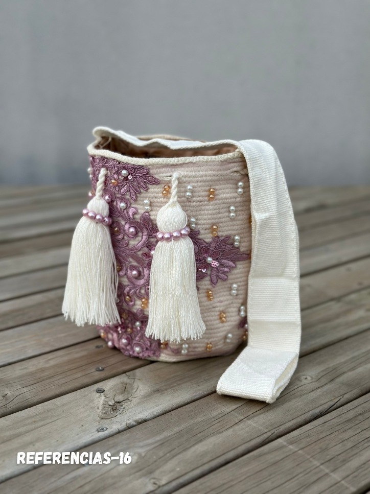 Mochila MEDIANA Recamada🌟💎(22x20)