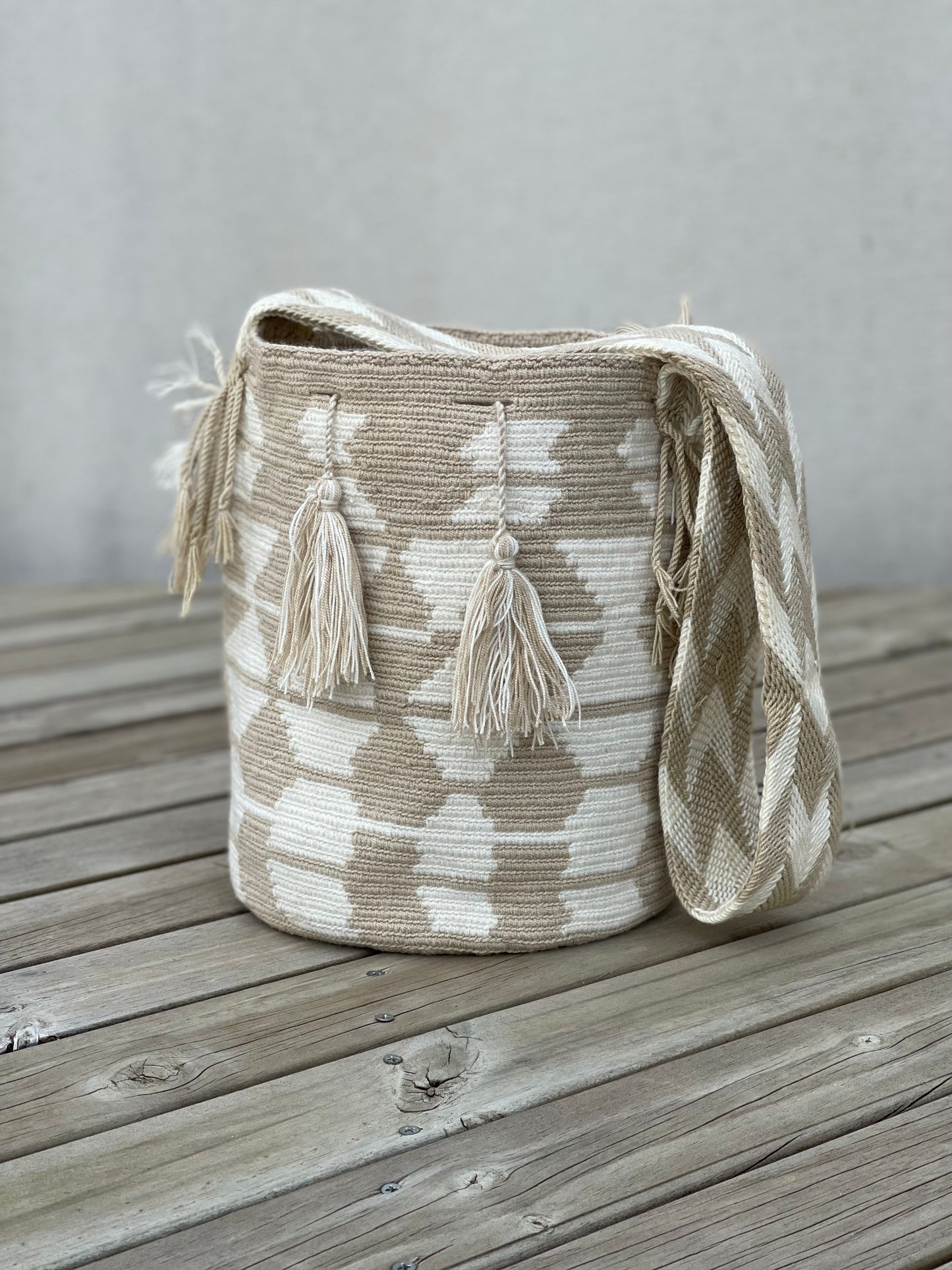 Mochila GRANDE Tonos Tierra🌤️ (31x28)