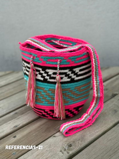 Mochila MEDIANA Tonos Pastel (22x18)⭐️