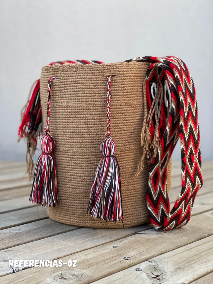 Mochila GRANDE Unicolor Tonos Tierra 🌎(31x28)