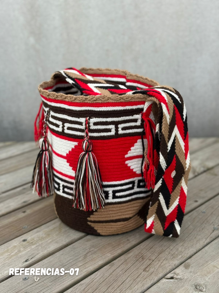 Mochila GRANDE Tonos Tierra🌤️ (31x28)