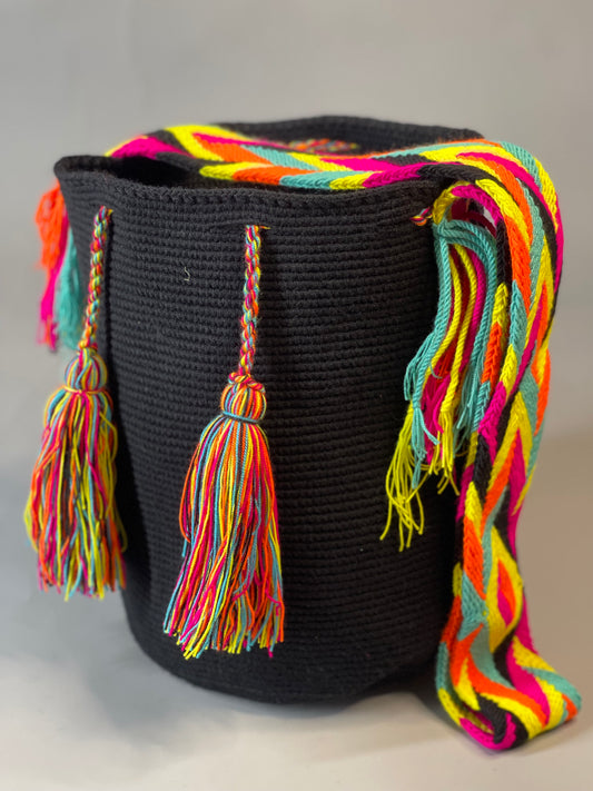 Mochila GRANDE Negra⚫️ 🎩(31x28)