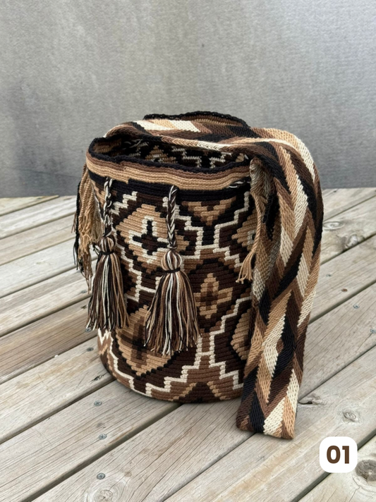 Mochila GRANDE Tonos Tierra🌤️ (31x28)