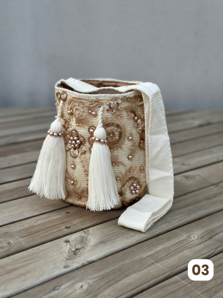 Mochila MEDIANA Recamada🌟💎(22x20)