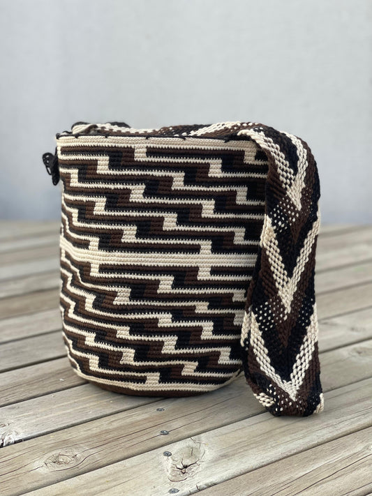 Mochila GRANDE tipo Arhuaca ⭐️🐑(30x28)