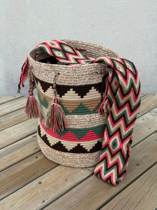 Mochila GRANDE Tonos Guayaba (31x28)