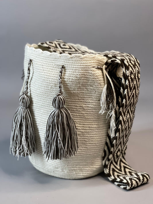 Mochila GRANDE Blanca ⚪️(31x28)