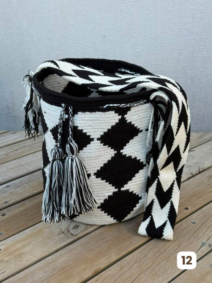 Mochilas GRANDE Diseño PREMIUM 🔥⭐️ (31x28)
