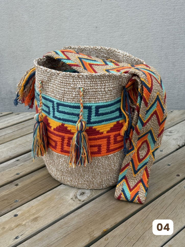 Mochilas GRANDE Matizadas💫 (31x28)