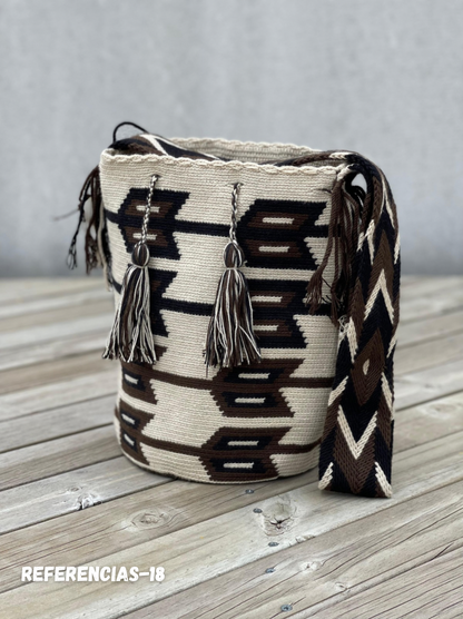 Mochila GRANDE Tonos Tierra🌤️ (31x28)