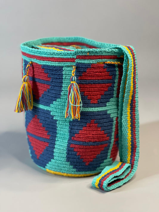 Mochila MEDIANA Tradicional 🎨 (21x18)