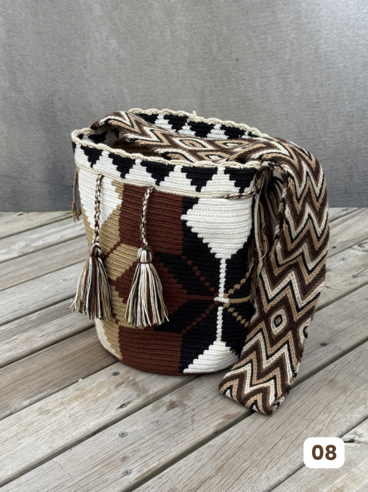 Mochila GRANDE Tonos Tierra🌤️ (31x28)