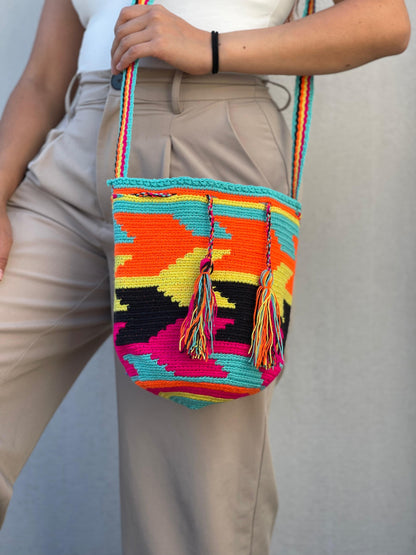 Mochila MEDIANA Tonos Pastel (22x18)⭐️