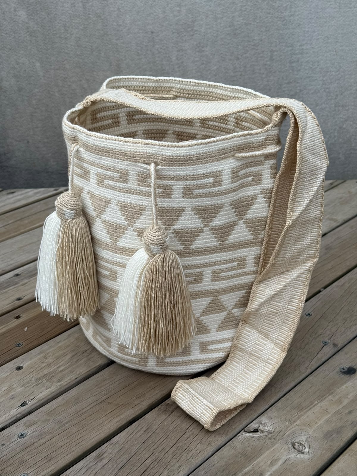Mochila GRANDE PREMIUM Tonos Neutros (32x29 cm)