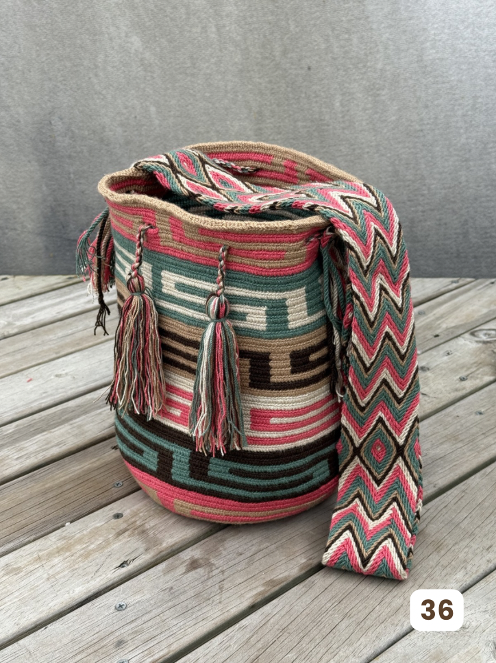 Mochila GRANDE Tonos Guayaba (31x28)