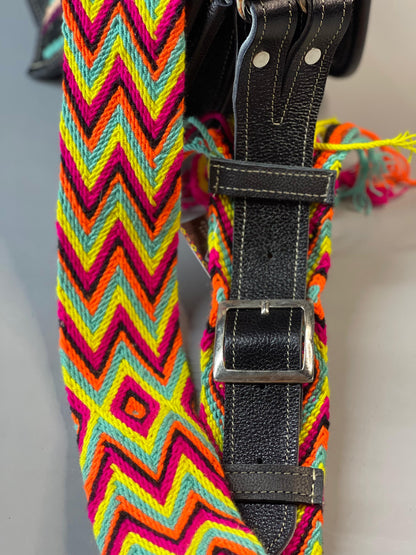 Carriel Wayuu Rubí Elegante
