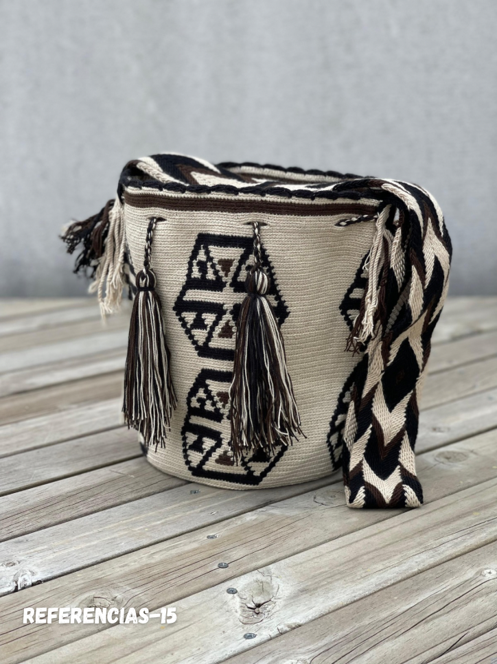 Mochila GRANDE Tonos Tierra🌤️ (31x28)