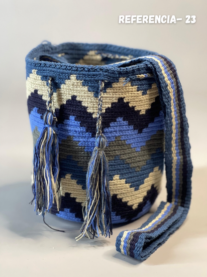 Mochila MEDIANA Tradicional 🎨 (21x18)