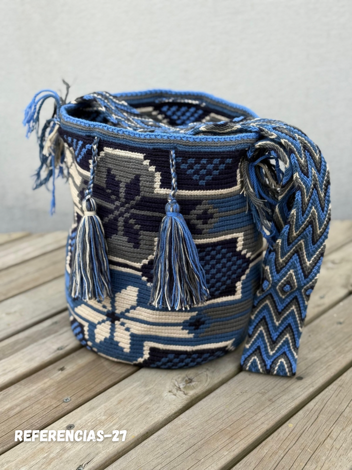 Mochilas GRANDE Diseño Hombre 🔹🩶 (31x28)