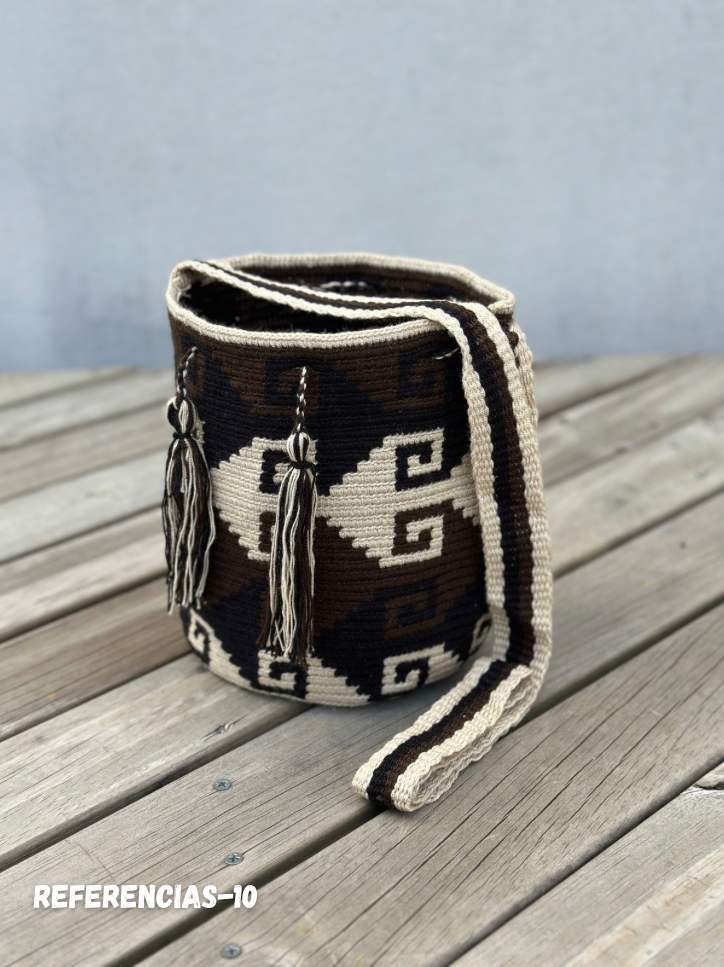 Mochila MEDIANA Exclusiva ⭐️(21x18)