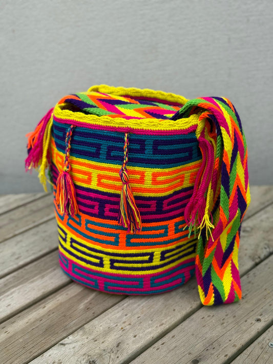 Mochila GRANDE Fiesta Tropical🌴 (31x28)