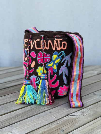 Mochila Tapizada PREMIUM (33x30Cm)🎨✨