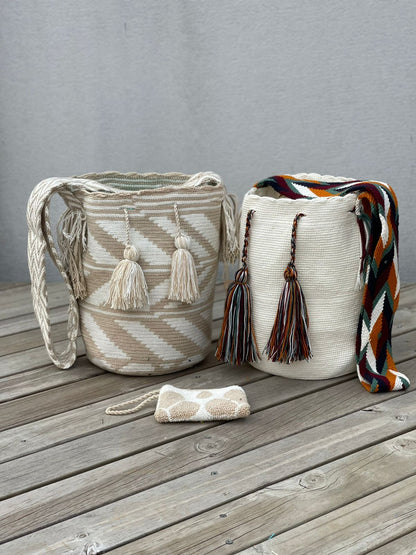 COMBO PAREJAS 🔥 X2 Mochilas GRANDES + Monedero de Regalo🎁